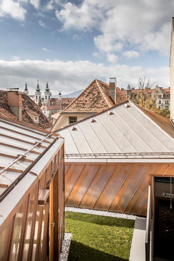 Kai 36 - Hotel Zwischen Fels Und Fluss Graz Luaran gambar A standing seam metal roof