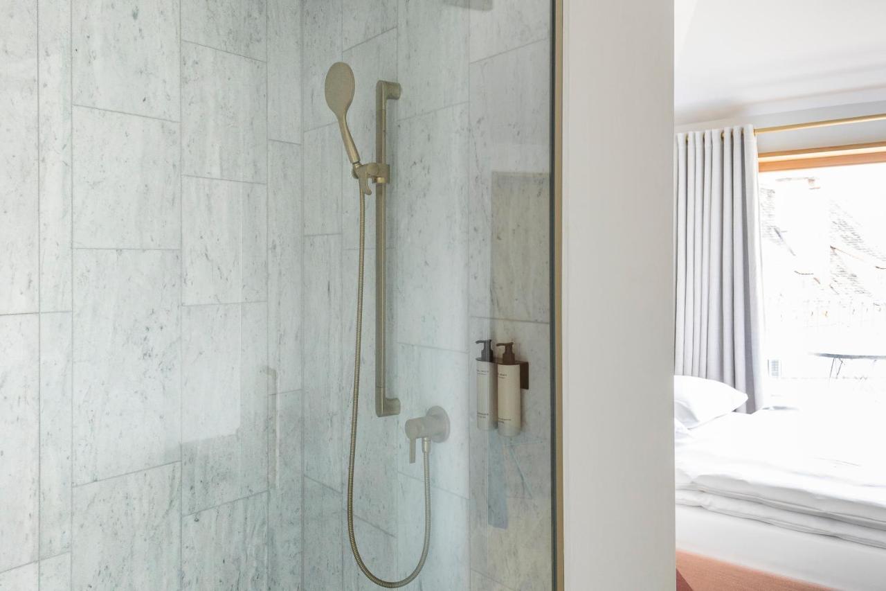 Kai 36 - Hotel Zwischen Fels Und Fluss Graz Luaran gambar A shower