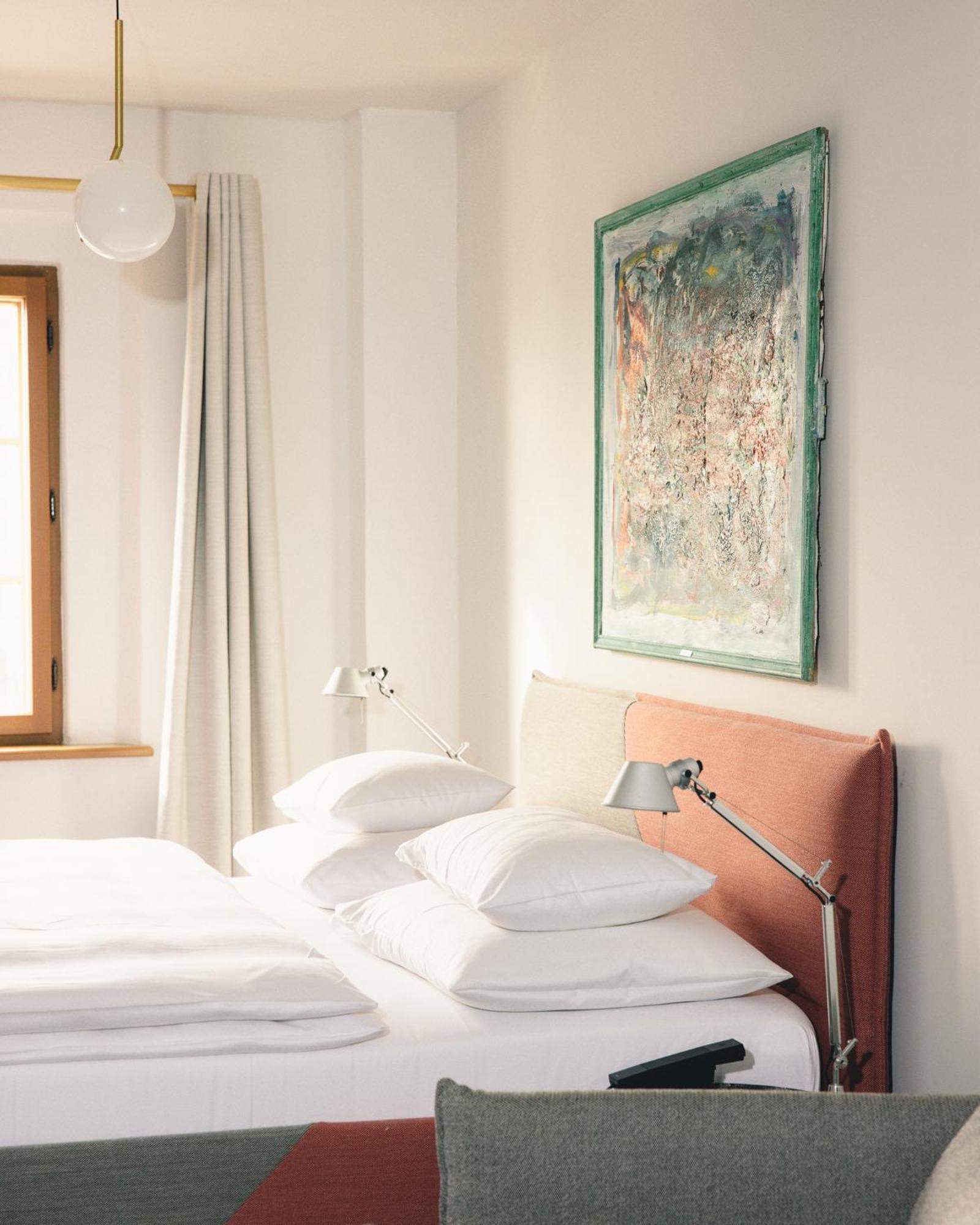 Kai 36 - Hotel Zwischen Fels Und Fluss Graz Luaran gambar A room at the Hotel Axelmannstein